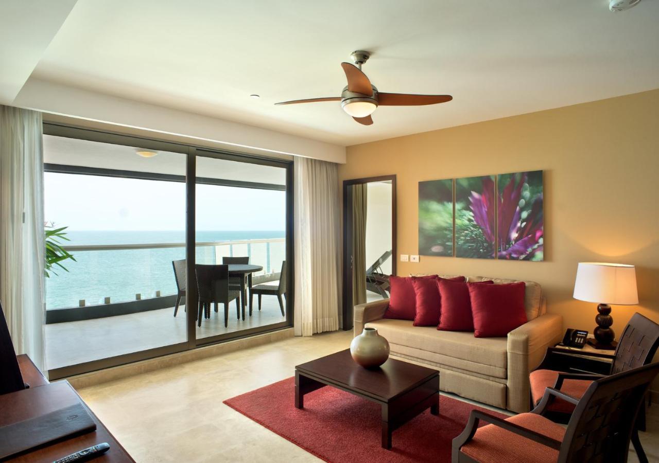 Sunset Plaza Beach Resort Puerto Vallarta All Inclusive Экстерьер фото